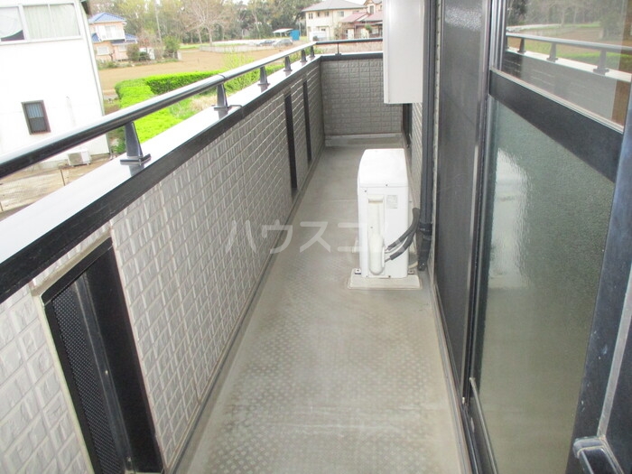 18/23 バルコニー