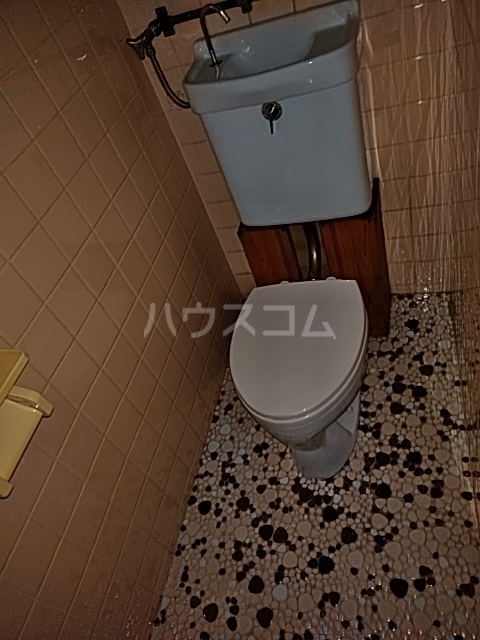 14/27 トイレ