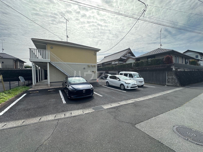 2/10 駐車場