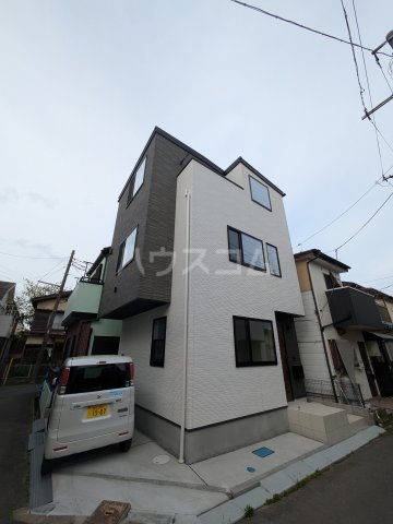 谷中町貸家１号棟の外観