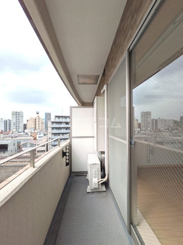 13/30 バルコニー