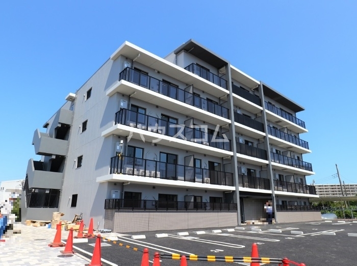 20/29 エントランス