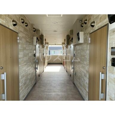 2/3 エントランス