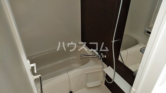 16/30 浴室