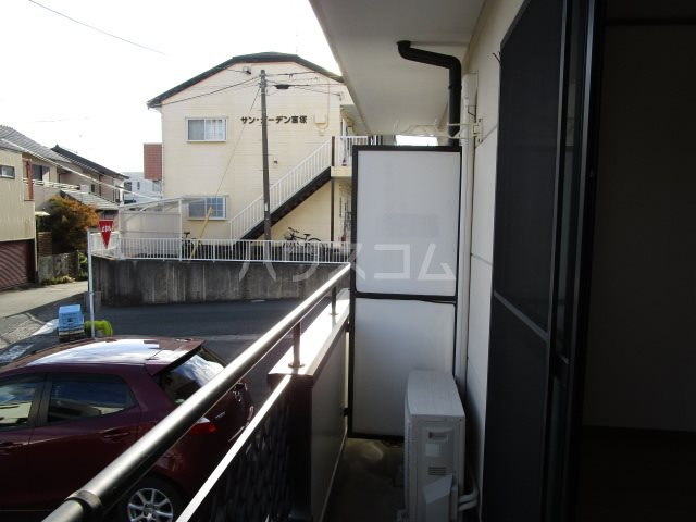 13/17 バルコニー