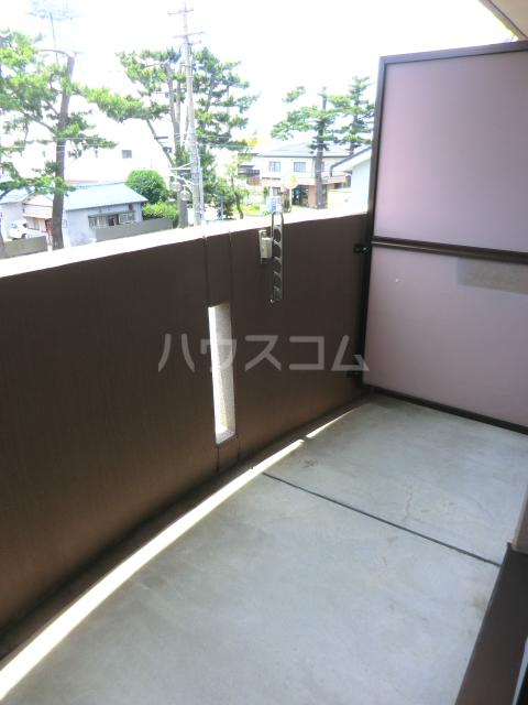 15/26 バルコニー