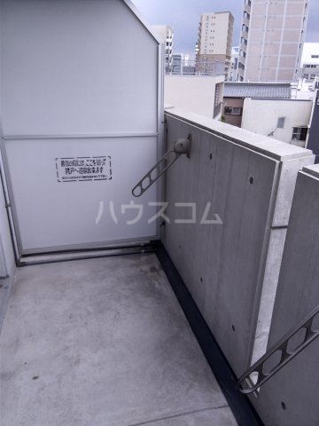 19/30 バルコニー
