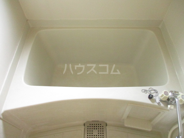 19/30 浴室