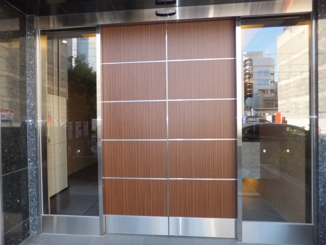 17/24 エントランス