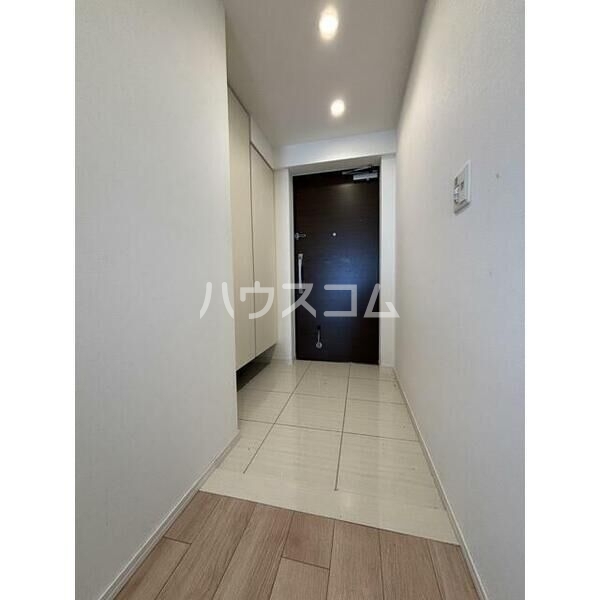 14/17 エントランス