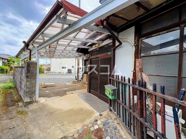 16/26 エントランス