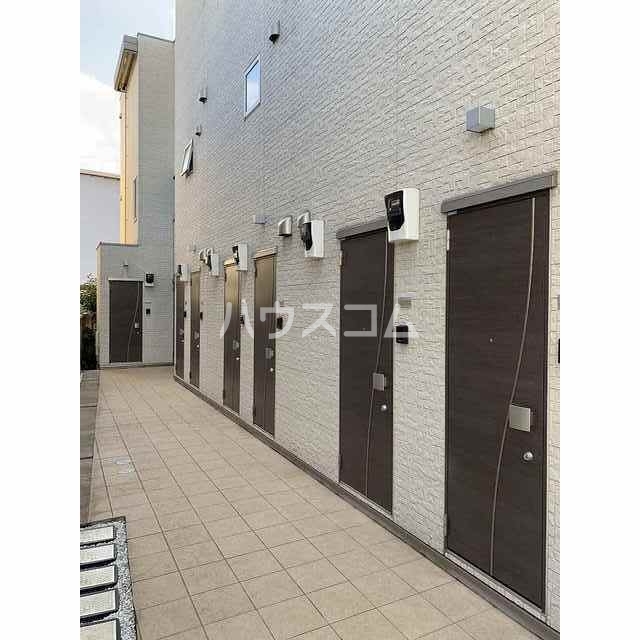 2/3 エントランス