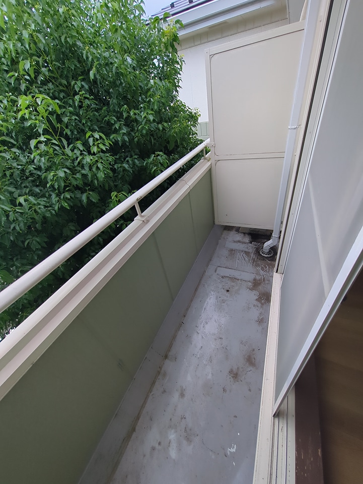 18/30 バルコニー