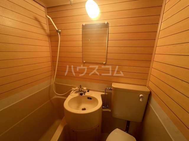 14/30 洗面