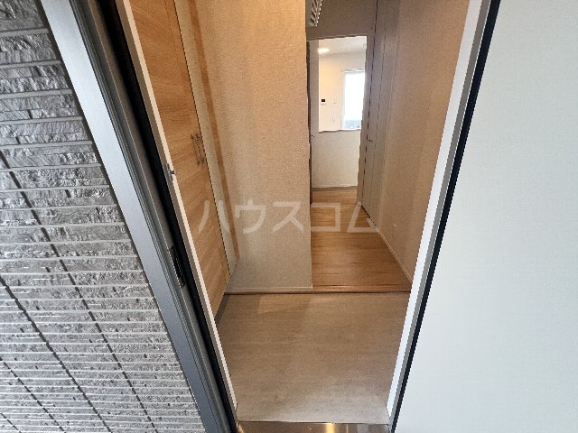 5/22 玄関