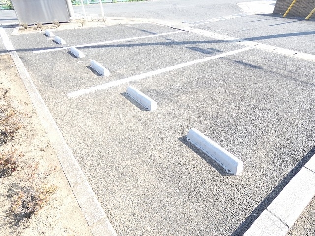 14/20 駐車場