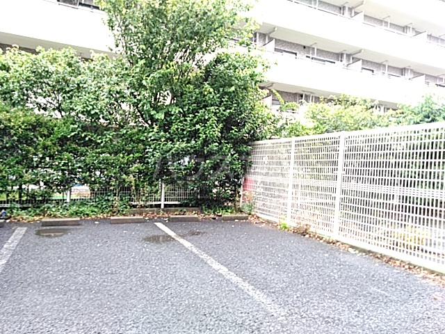 20/25 駐車場
