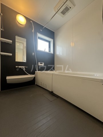 13/29 浴室