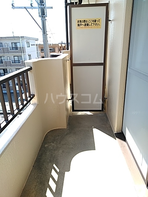 21/30 バルコニー