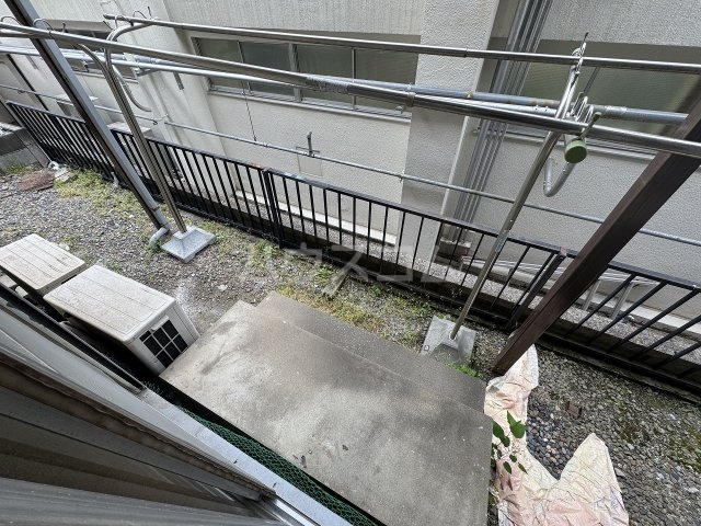 18/30 バルコニー