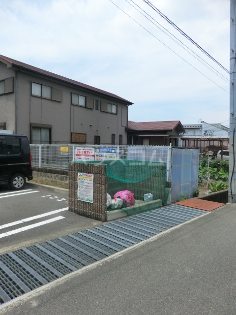 14/21 駐車場