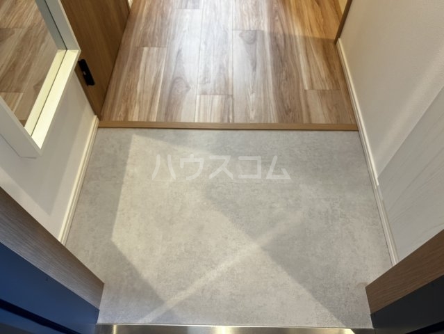 13/30 玄関