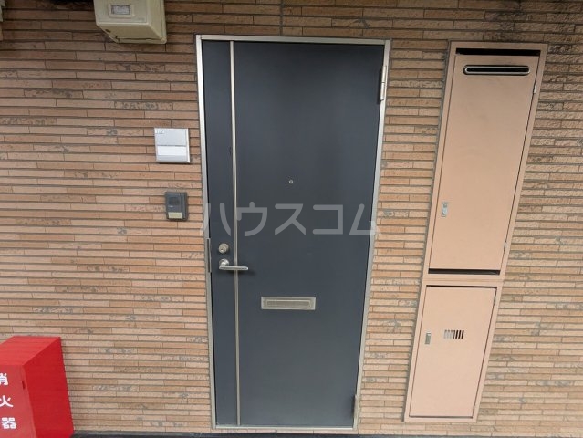 3/4 エントランス