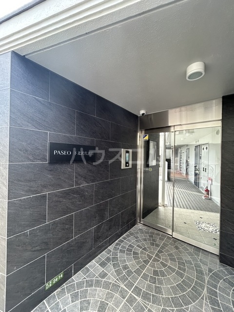 15/18 エントランス