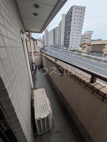 15/23 バルコニー