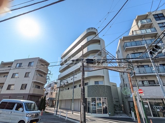 2/30 外観