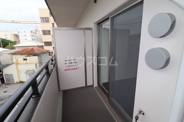 13/25 バルコニー