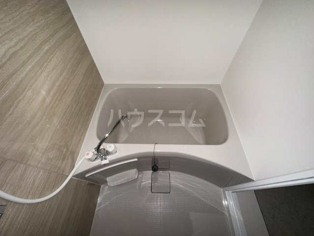 16/30 浴室