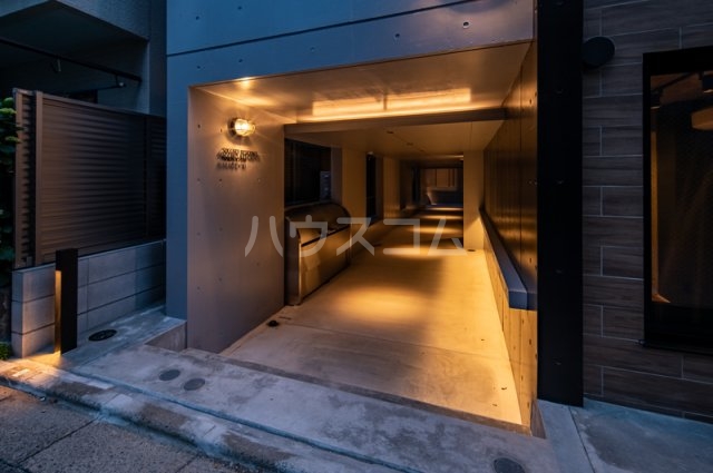 4/8 エントランス