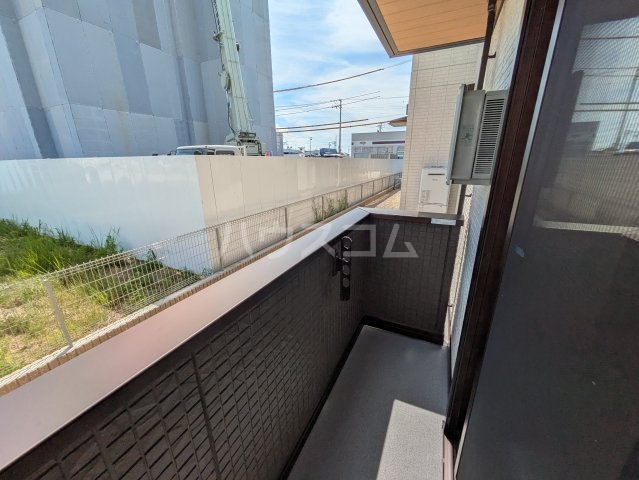 23/30 バルコニー