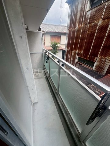 26/30 バルコニー