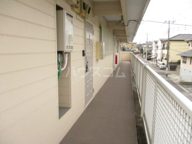 29/30 エントランス