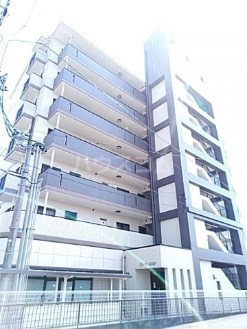 26/30 エントランス