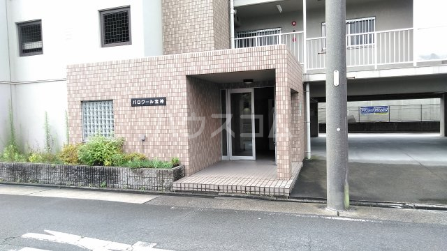 22/30 エントランス