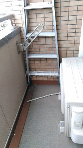 18/30 バルコニー