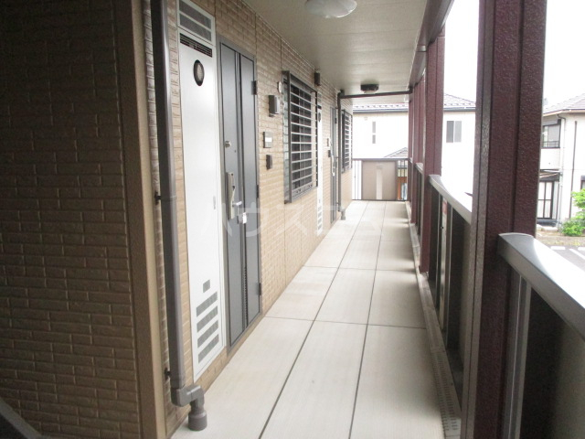 29/30 エントランス