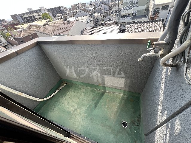 20/30 バルコニー