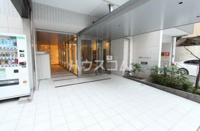 14/23 エントランス