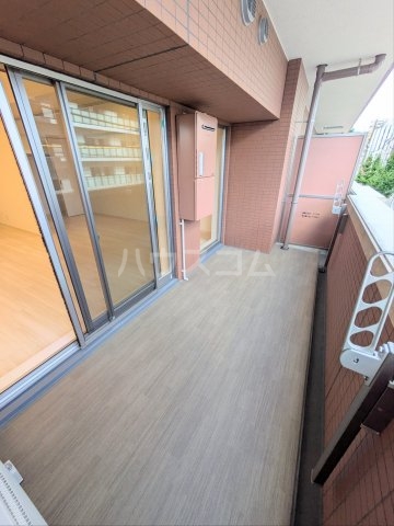 14/27 バルコニー