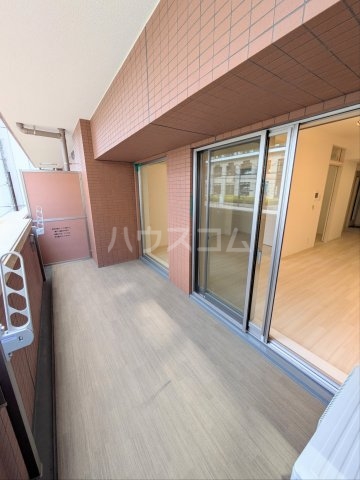 14/27 バルコニー