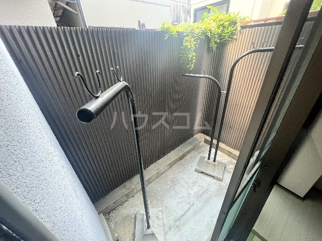 23/30 バルコニー