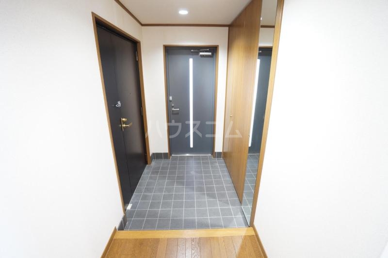 15/30 玄関
