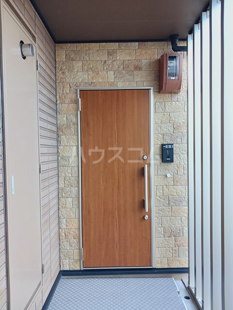 5/30 玄関