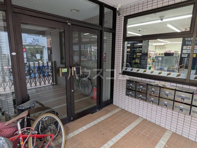 2/7 エントランス