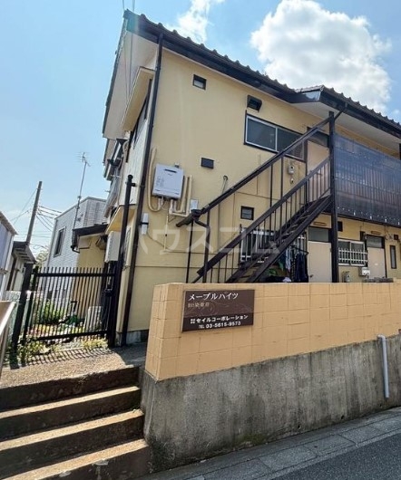 15/17 エントランス