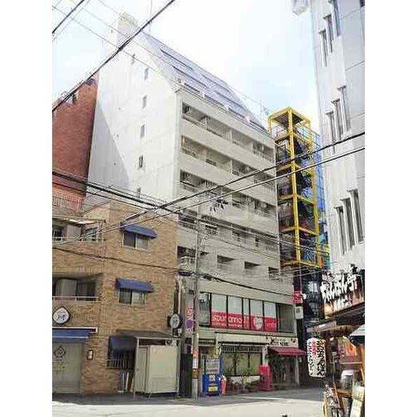 14/21 エントランス